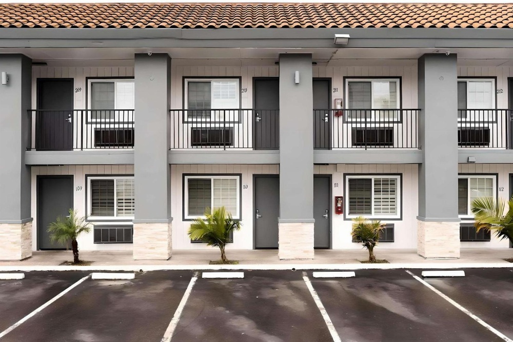 Rodeway Inn San Jose HWY-101 Tully Rd Exit Main image